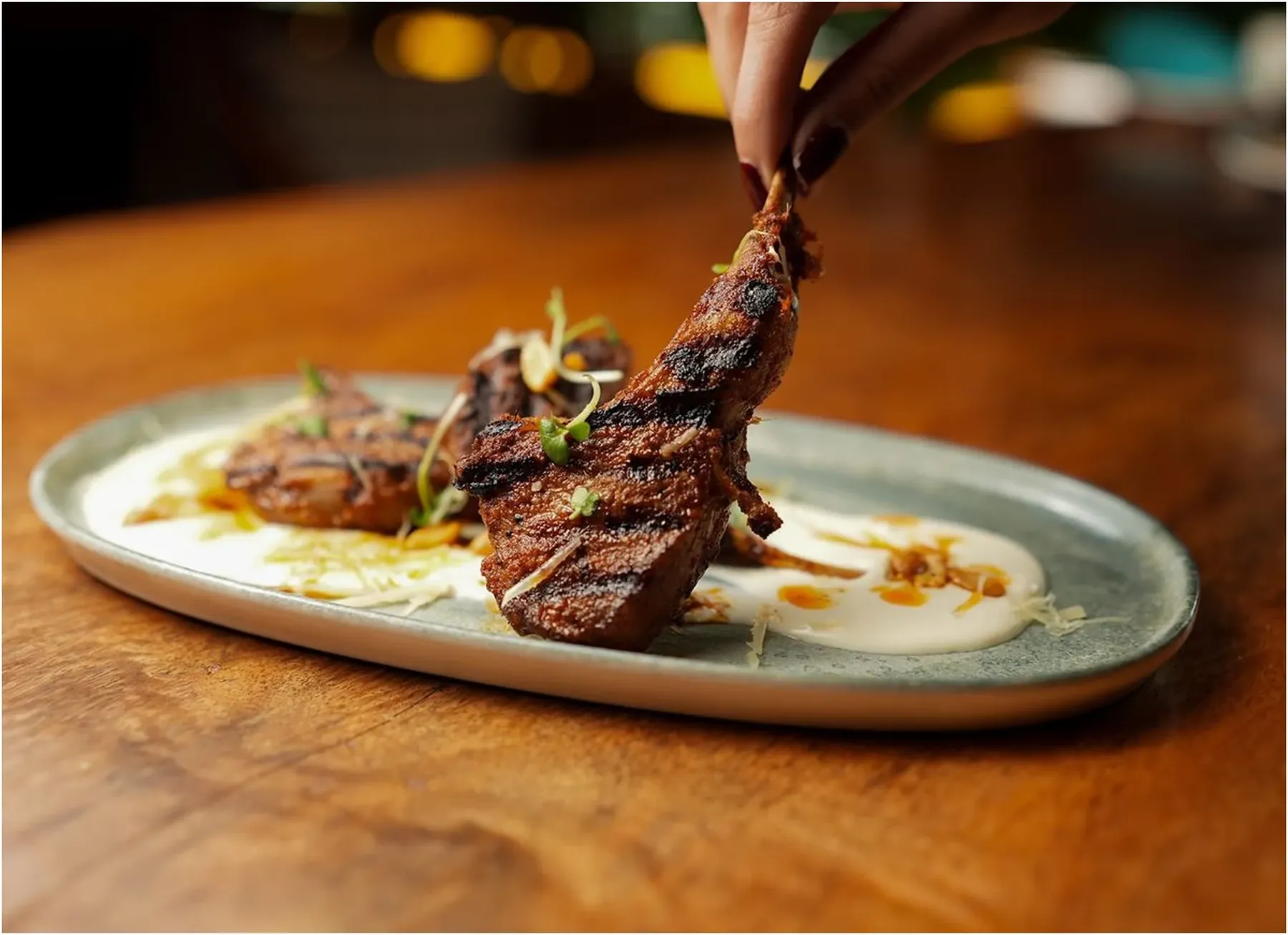 Grilled lamb chops from the tandoor